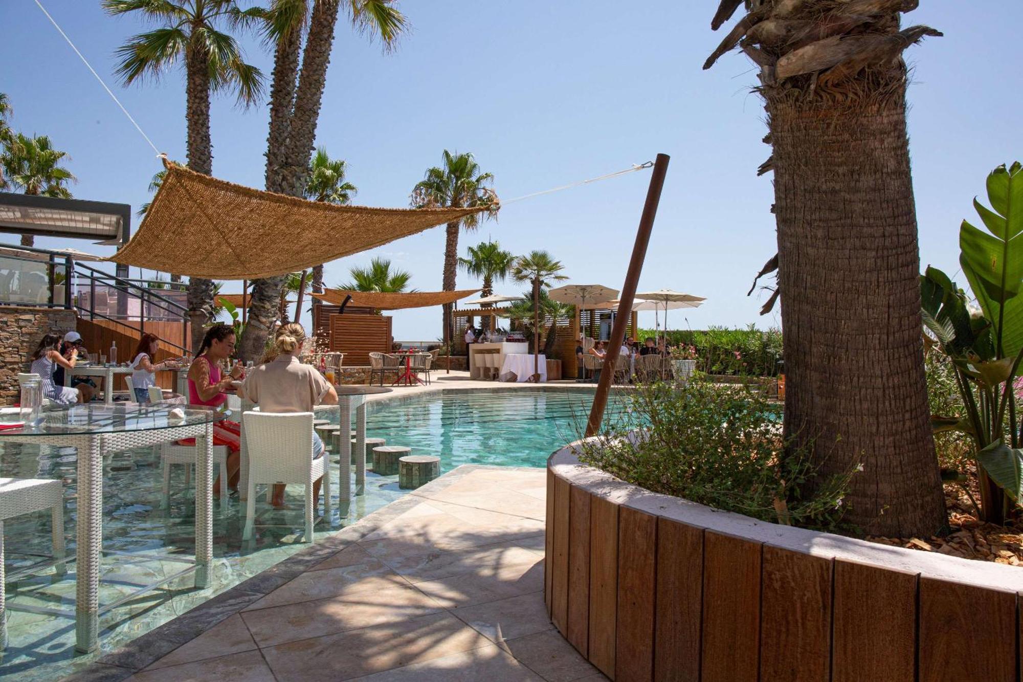 Grand Hôtel Les Flamants Roses Thalasso&Spa Canet-en-Roussillon Exterior foto